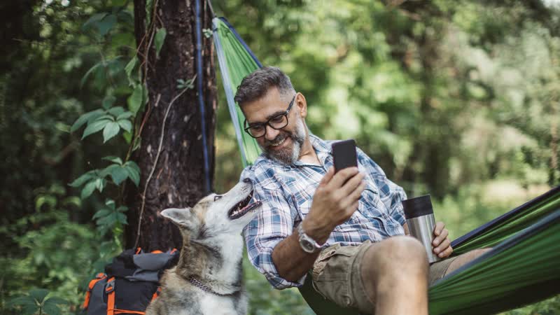 Von wegen verrückt: Menschen, die mit ihren Hunden sprechen, sind wissenschaftlich gesehen sogar besonders intelligent