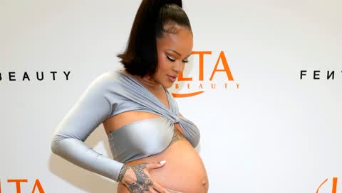 Rihannas Baby ist da! Alles, was wir über die Geburt wissen