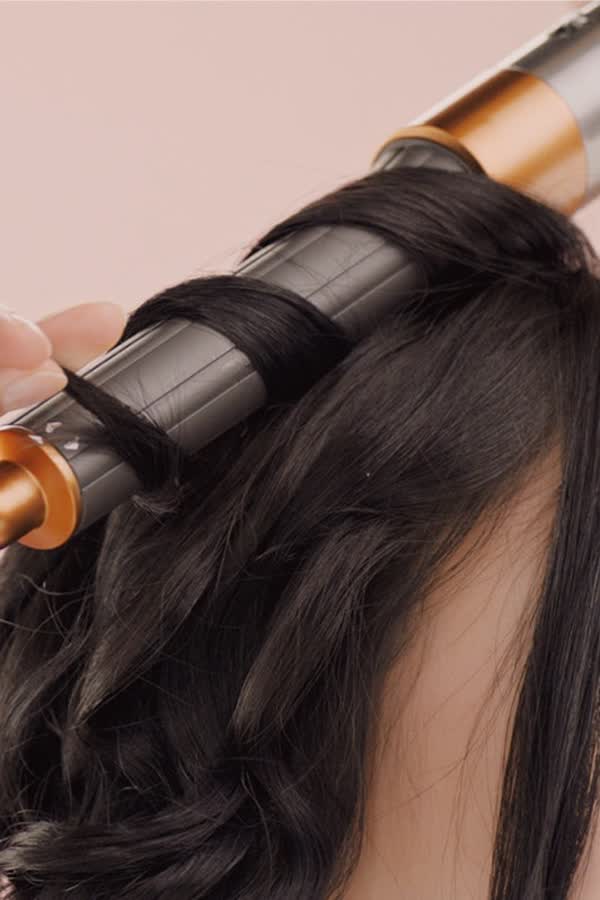 Styling? Haargenau! Mit der einzigartigen Dyson Technologie für diverse Haartypen