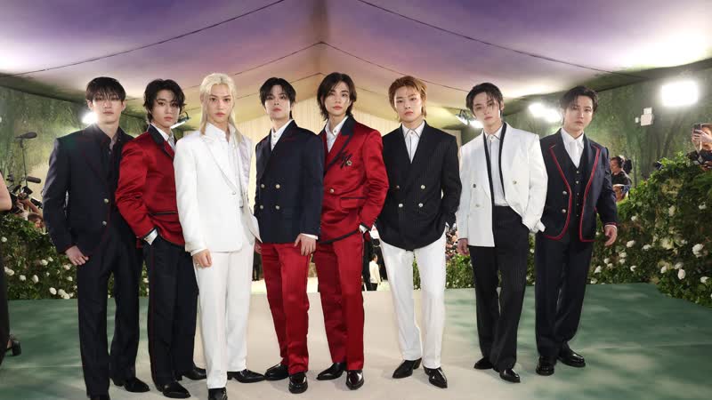 Met Gala 2024: Die K-Pop Band Stray Kids setzte mit ihren Looks ein Statement