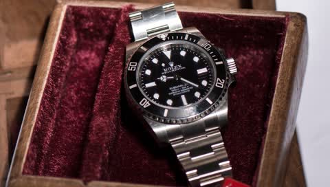 Rolex-Uhren im Angebot: Krypto-Sturzflug überschwemmt Sekundärmarkt mit Luxus-Zeitmessern