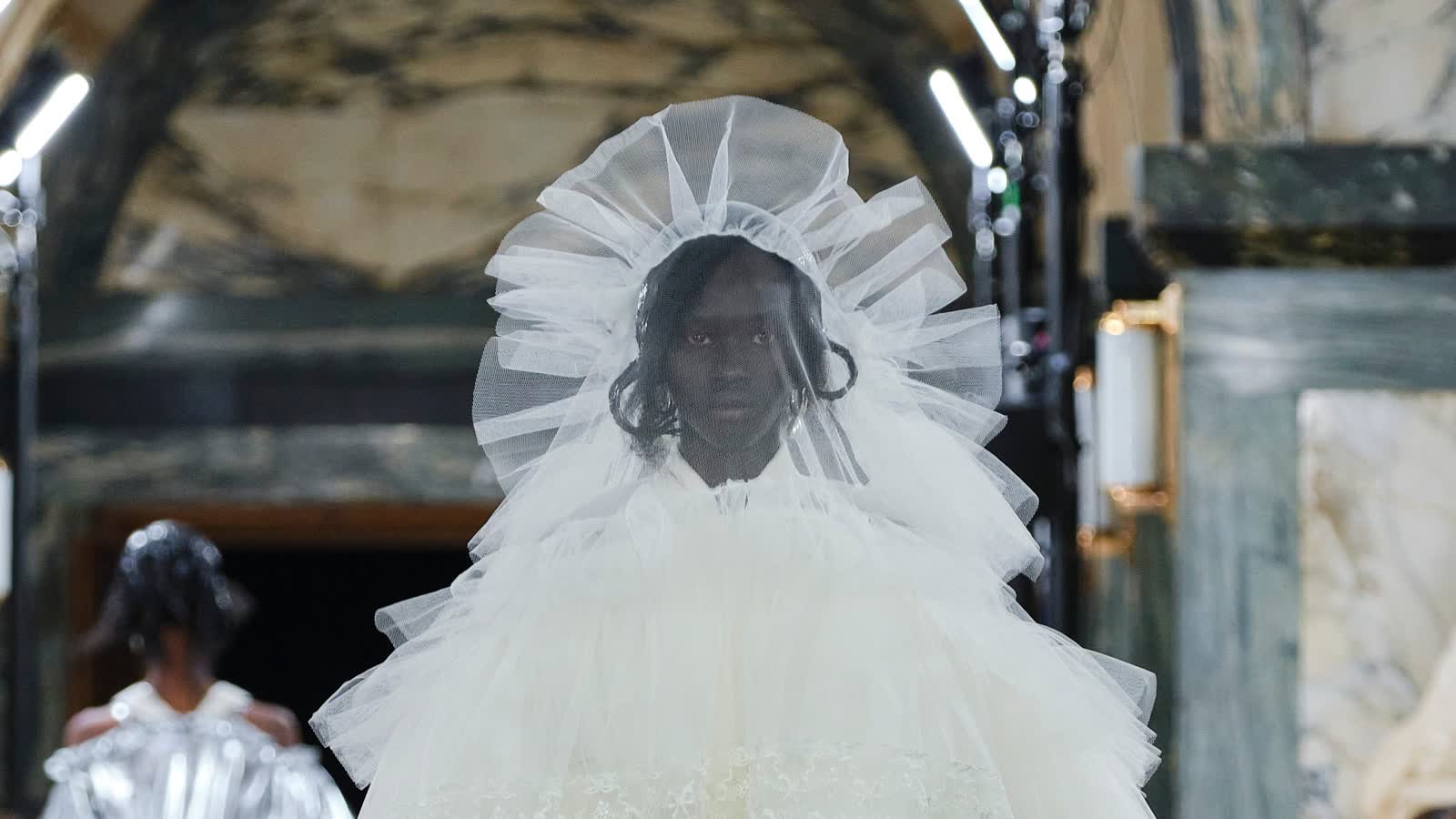 Diese kreativen Brautkleider motivieren Sie dazu, ihre Komfortzone zu verlassen