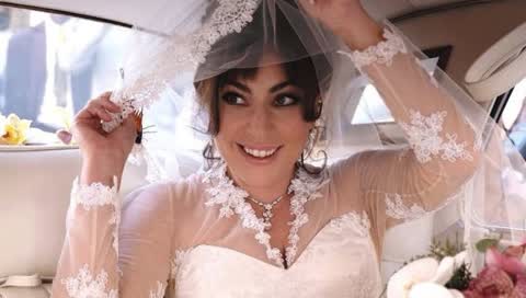 "House of Gucci": Warum gleich zwei Hochzeitskleider für Lady Gagas Figur angefertigt wurden