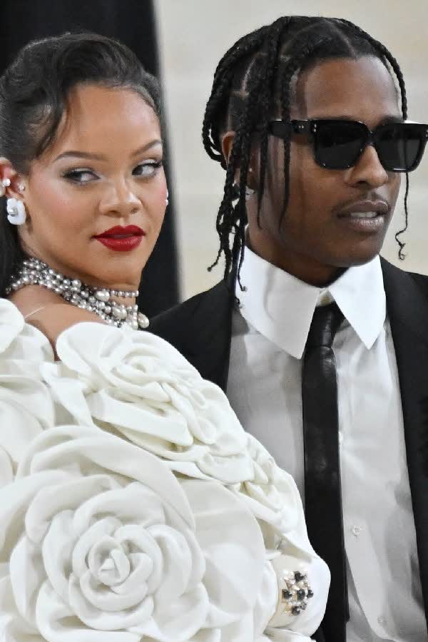 Rihanna und A$AP Rocky: Haben die beiden heimlich geheiratet? Das steckt hinter der Fan-Theorie