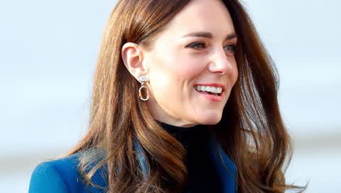 Kate Middleton: Mit diesen 2 Euro günstigen Ohrringen sorgt sie für einen Ausverkauf in kürzester Zeit 