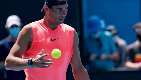 Rafael Nadal trägt zum Auftakt der Australian Open eine Richard Mille Uhr für 1 Mio USD und spielt damit ganz lässig Tennis