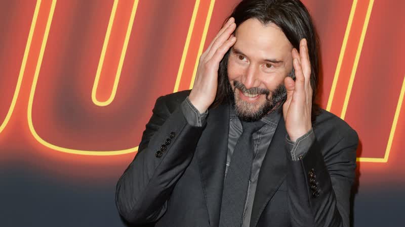 Keanu Reeves gibt ein 