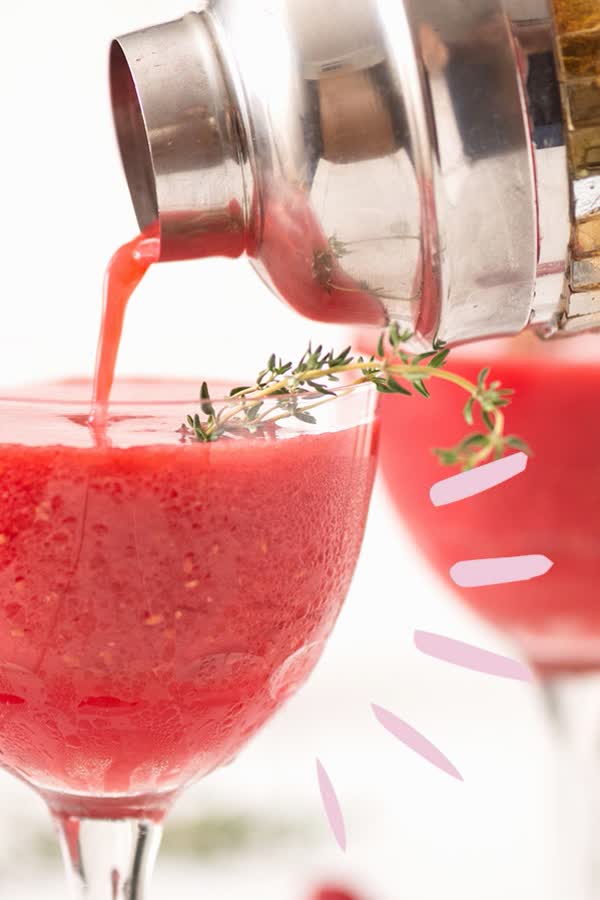 Frosé all Day: Das einfachste Rezept für den besten Sommer-Drink!
