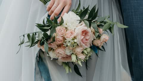 Brautstrauß trocknen: Anleitung und Tipps für die Aufbewahrung nach der Trauung
